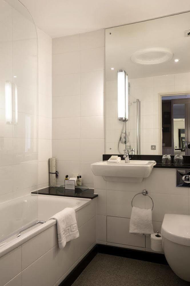 Buxted Park Hotel 외부 사진
