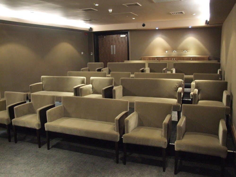 Buxted Park Hotel 외부 사진