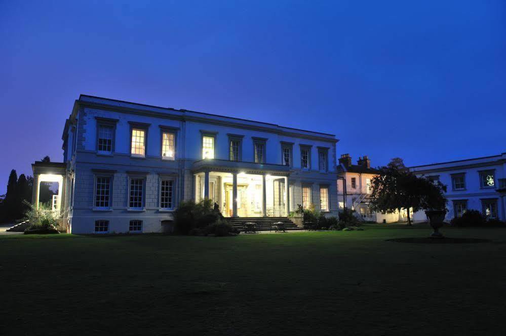 Buxted Park Hotel 외부 사진